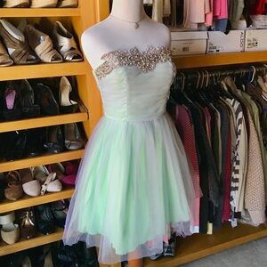 ⭐️BOGO FREE⭐️ NWT City Triangles Prom/Spring Fling Dress